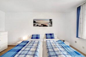 2 camere, ferro/asse da stiro, Wi-Fi gratuito, lenzuola