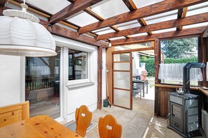 屋外ダイニングエリア