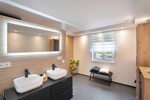 Ferienwohnung "Antilope" im Würmtal mit Terrasse, Wi-Fi und Klimaanlage