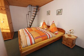 2 bedrooms, free WiFi, bed sheets
