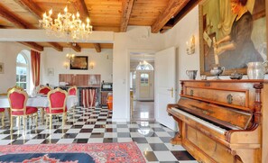 Interior - Apartment 'Maisonette Suite' with Shared Garden and Wi-Fi (Emmelsbüll-Horsbüll)