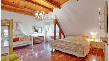 4 soveværelser, strygejern/strygebræt, gratis Wi-Fi, sengetøj