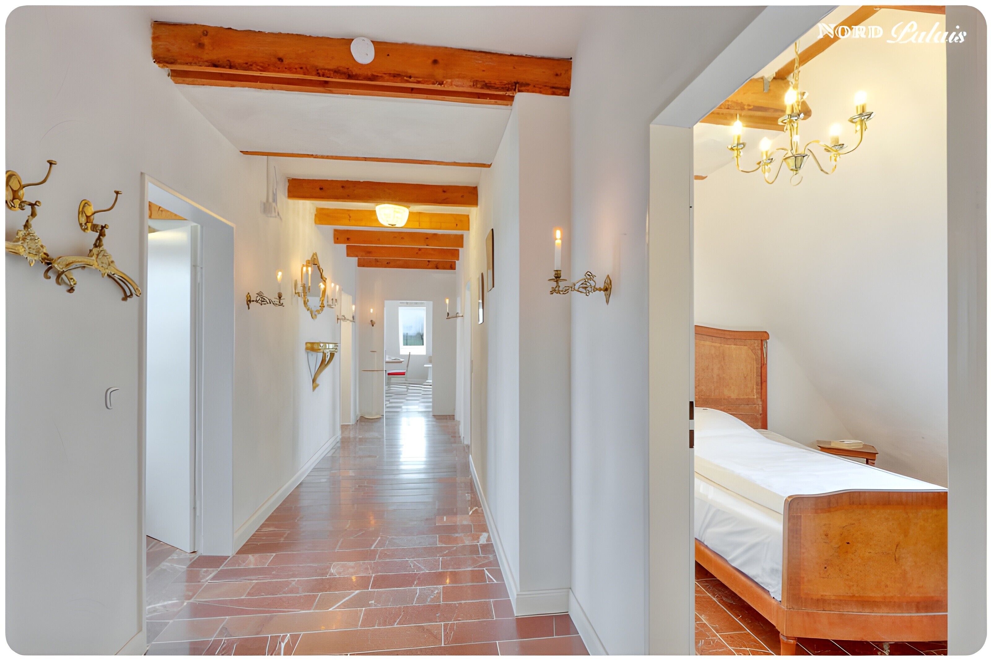 4 chambres, fer et planche à repasser, Wi-Fi gratuit, draps fournis