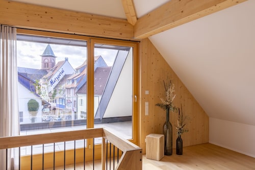 Apartment 'Anna' with Shared Terrace, Balcony and Wi-Fi