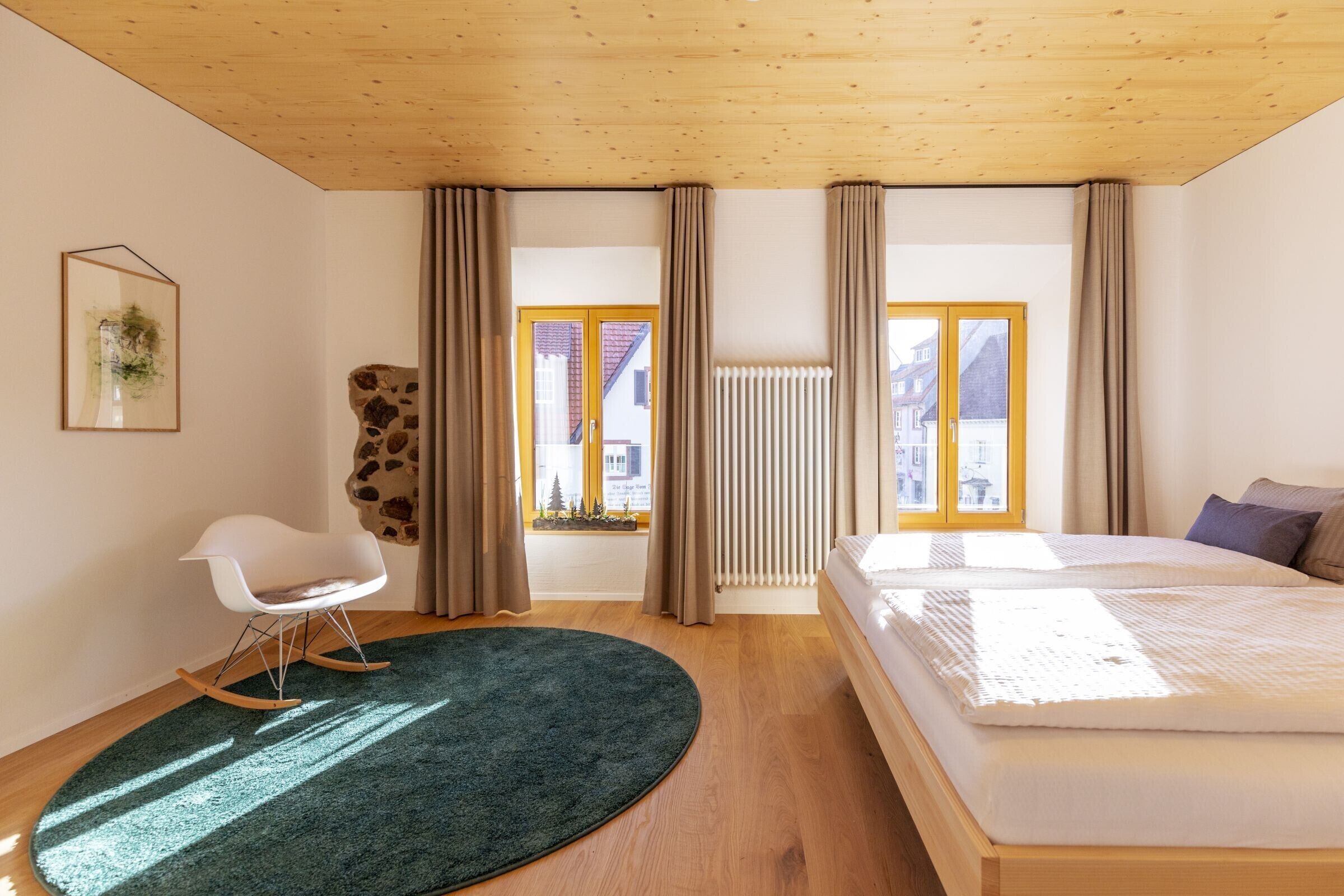 1 室のベッドルーム、WiFi (無料)、ベッドシーツ