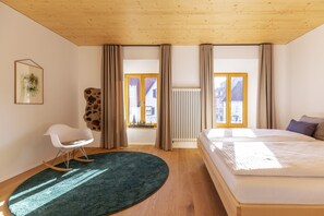 1 bedroom, free WiFi, bed sheets - Apartment 'Franz Xaver' with Private Sauna, Balcony and Wi-Fi (Elzach)