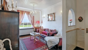 TV, DVD player - Apartment 'Junior Salon' with Shared Garden and Wi-Fi (Emmelsbüll-Horsbüll)