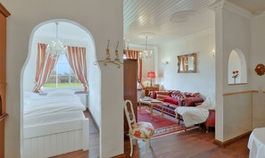 1 chambre, fer et planche Ă repasser, Wi-Fi gratuit, draps fournis
