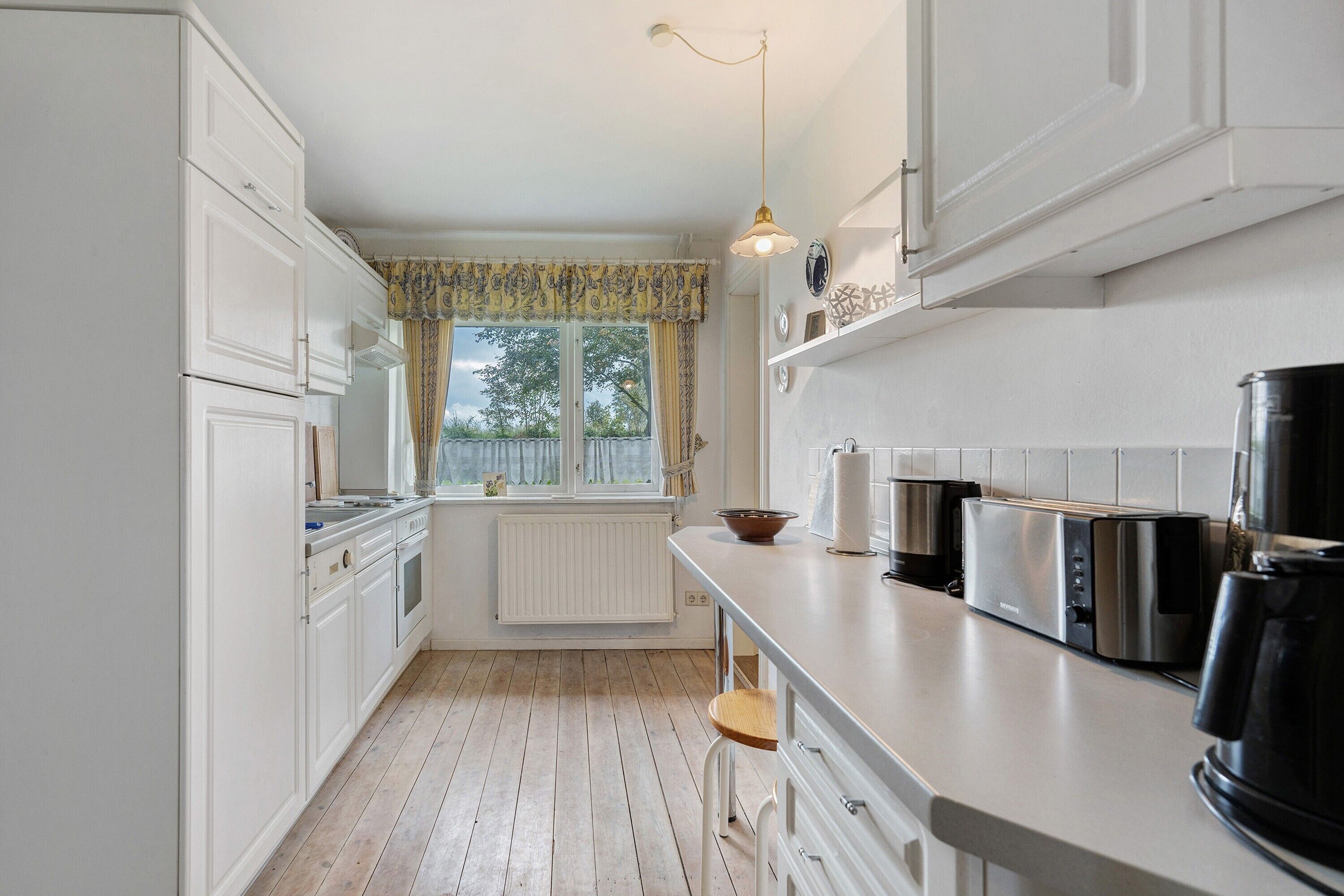 Kühlschrank, Ofen, Herdplatte, Geschirrspüler