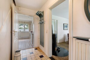 Interior - Chalet 'Reetdachchalet' with Private Terrace and Private Garden (Emmelsbüll-Horsbüll)