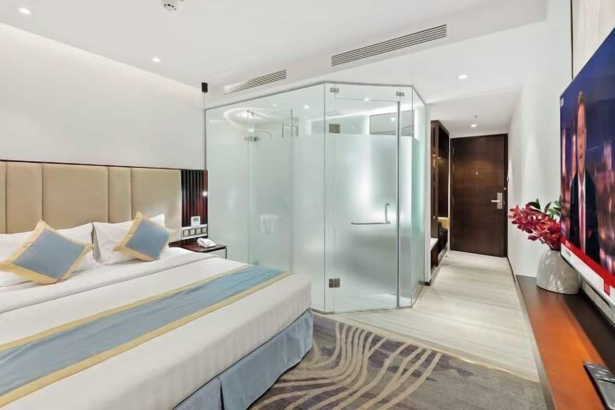 1 bedroom, minibar, in-room safe, laptop workspace