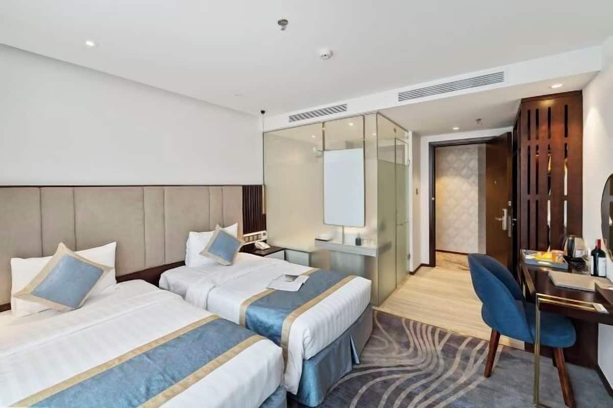 1 bedroom, minibar, in-room safe, laptop workspace