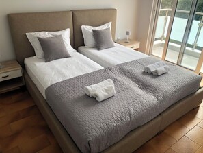 3 habitaciones, tabla de planchar con plancha y wifi gratis