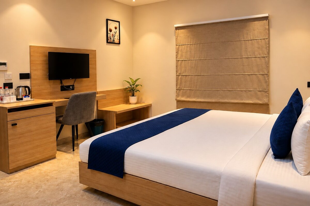Standard Double Room | WiFi (free), bed sheets