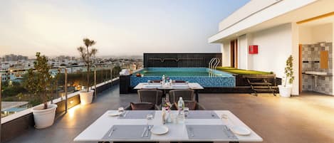 Outdoor pool
