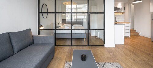 Zaphira Apartments, Nilie Hospitality MGMT