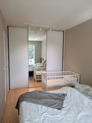 2 bedrooms, WiFi, bed sheets - Airy and light 2 bedroom apartment with WiFi in Akershus (Akershus)