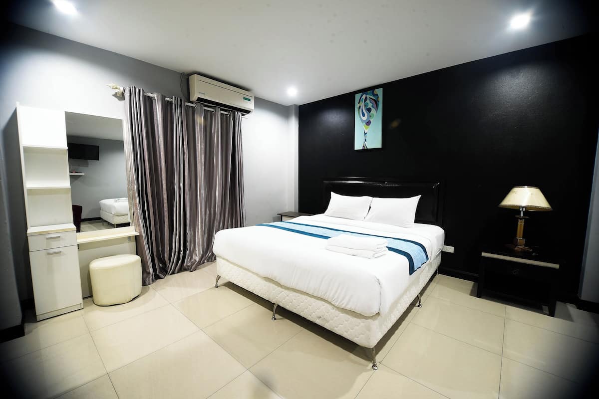 ห้องแฟมิลี่ | ตู้นิรภัยในห้องพัก, โต๊ะทำงาน, เตารีด/โต๊ะรีดผ้า, Wi-Fi ฟรี