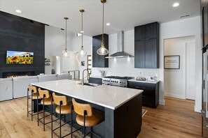 Fridge, microwave, oven, stovetop - Moonlight Manor - Private Pool, Theatre Room & More! (Sunrise Beach)