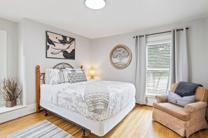 4 chambres, fer et planche à repasser, accès Internet, draps fournis