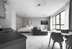 Deluxe Studio, Kitchen | Individually decorated, individually furnished, laptop workspace - Avenue Studios & Apartments, Nilie Hospitality MGMT (Thessaloniki)
