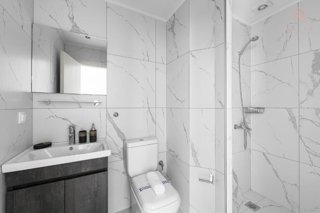 Deluxe studio, keuken | Badkamer