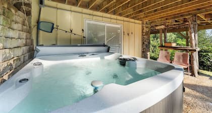 Branson's Crystal Cabin
