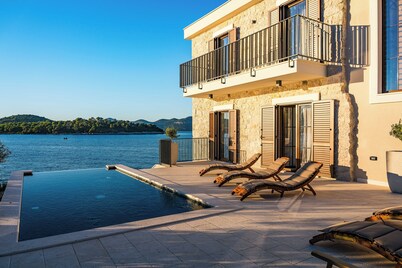 Sea front Villa Draga - infinity pool