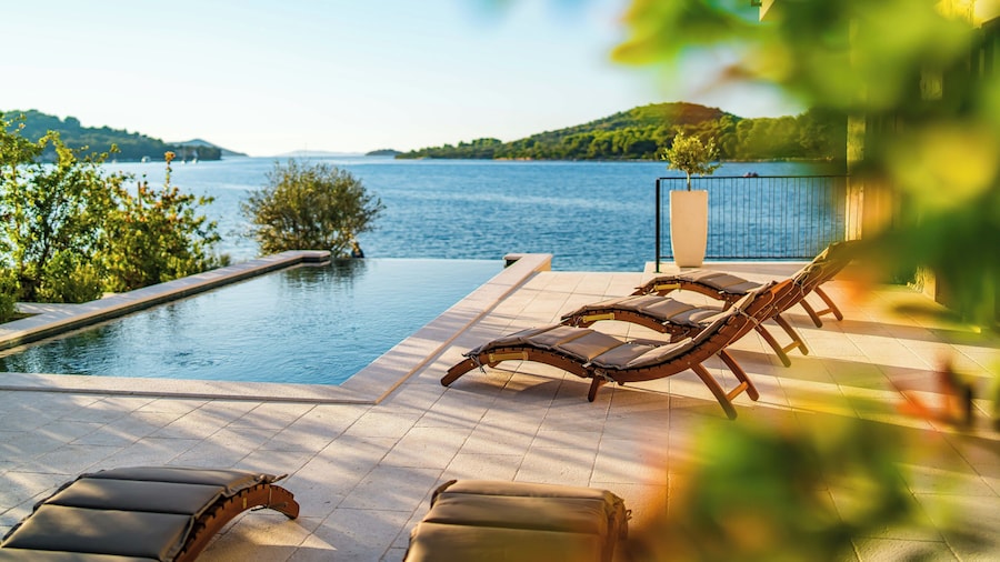 Sea front Villa Draga - infinity pool