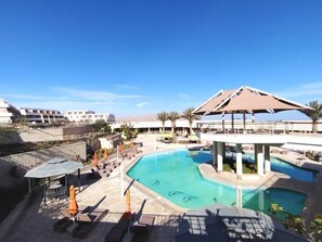 5 piscinas al aire libre