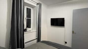 Apartment | 2 bedrooms, iron/ironing board, free WiFi, bed sheets