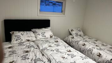 Apartment | 2 bedrooms, free WiFi, bed sheets