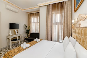Family Room, City View | View from room - Felicity Palace Sirkeci (Istanbul)