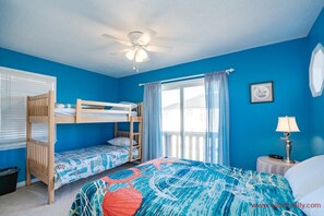 4 bedrooms - Fair Winds - Oceanfront (Surf City)