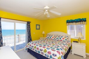 3 bedrooms, iron/ironing board, WiFi - Fins To The Right- Oceanfront 3 Bedroom (Surf City)