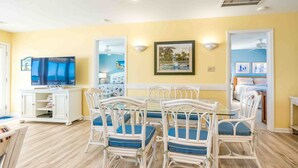Dining - Happy Ours - Classic H-Plan Cottage Oceanfront 4 BR. (Surf City)
