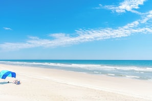 Beach - Martin's Mirage - Updated 3 BR Oceanfront Cottage with Amazing Views!  Dog (North Topsail Beach)