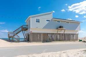 Exterior - Martin's Mirage - Updated 3 BR Oceanfront Cottage with Amazing Views!  Dog (North Topsail Beach)