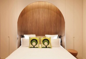 2 habitaciones, tabla de planchar con plancha, cuna de viaje y wifi 