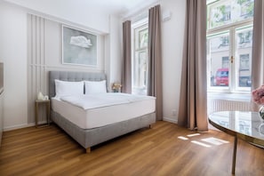 1 bedroom, blackout curtains, soundproofing, iron/ironing board
