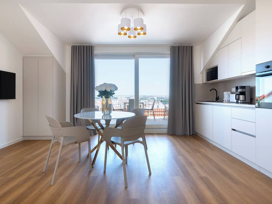 Cortinas blackout y sistema de insonorización