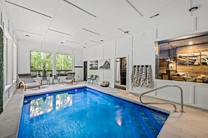 屋内プール