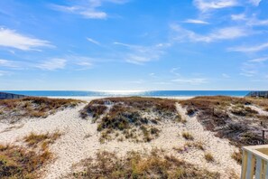 On the beach - Southern Comfort by the Sea by Liquid Life (Gulf Shores)