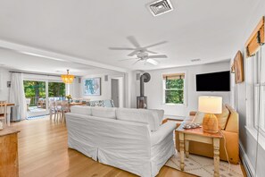 TV, fireplace, offices - Vineyard Haven House: Beach, Fire Pit & Garden View (Tisbury)