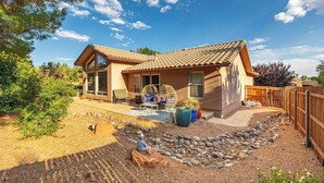 Exterior - Sedona RedRock Retreat | Hot Tub, Fire Pit & Views (Sedona)