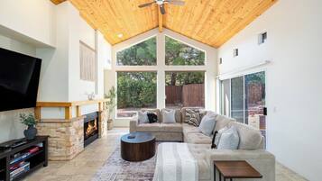 TV, fireplace, offices