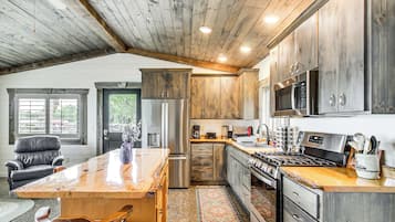 Casa (2 Bedrooms) | Interior