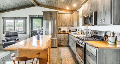 Charming Minnesota Cabin w/ Dock on Big Pine Lake!