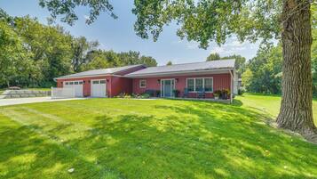 House (2 Bedrooms) | Front of property