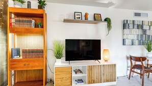 Apartment (2 Bedrooms) | Bahagian dalam